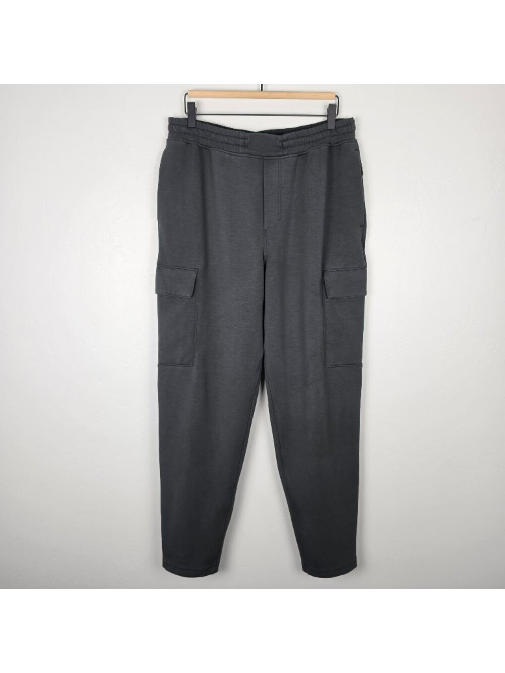 Lululemon Smooth Spacer Classic Fit Cargo Pants Dark Green Size L